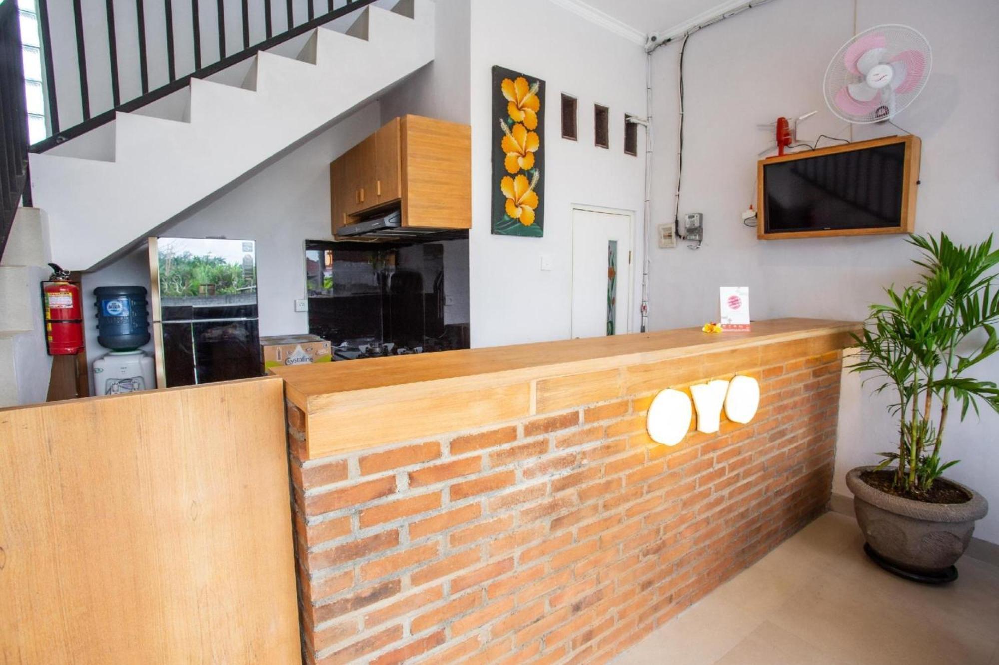 Oyo 1207 Pondok 789 Near Canggu Echo Beach מראה חיצוני תמונה